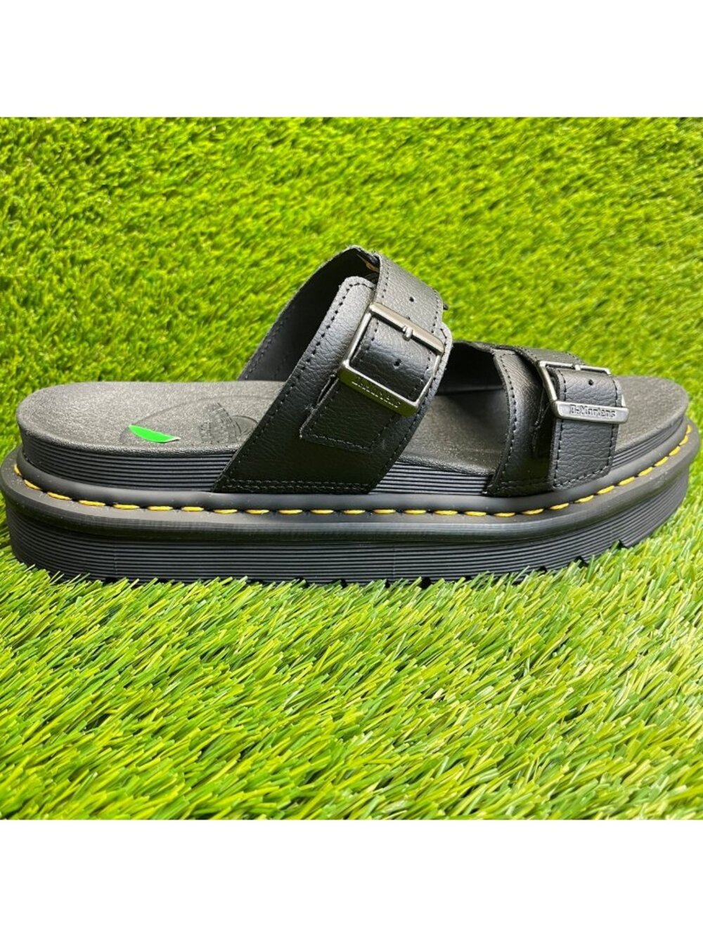 Dr. Martens Myles Mens Size 11 Black Beach Casual Outdoor Leather Slide Sandals